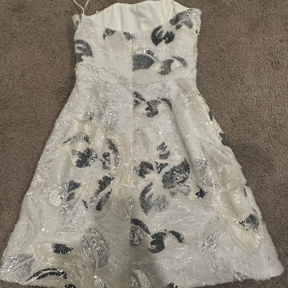 Chic White and Silver Sequin Mini Dress - Picture 5 of 7